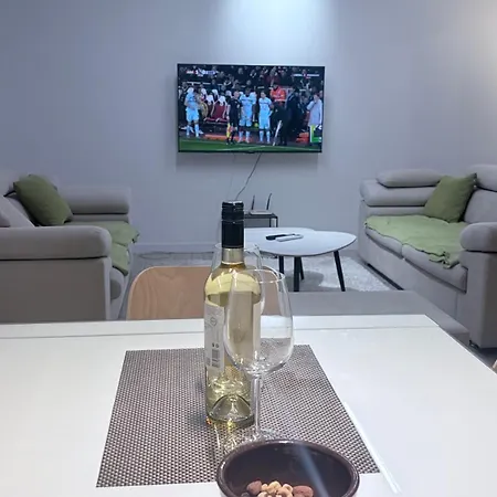 Rasadnik شقة سكوبجي